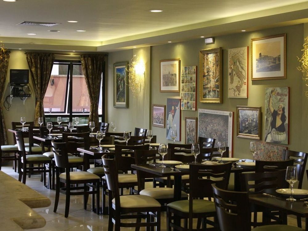 Marsala Apart Hotel موجي داس كروزيز المطعم الصورة